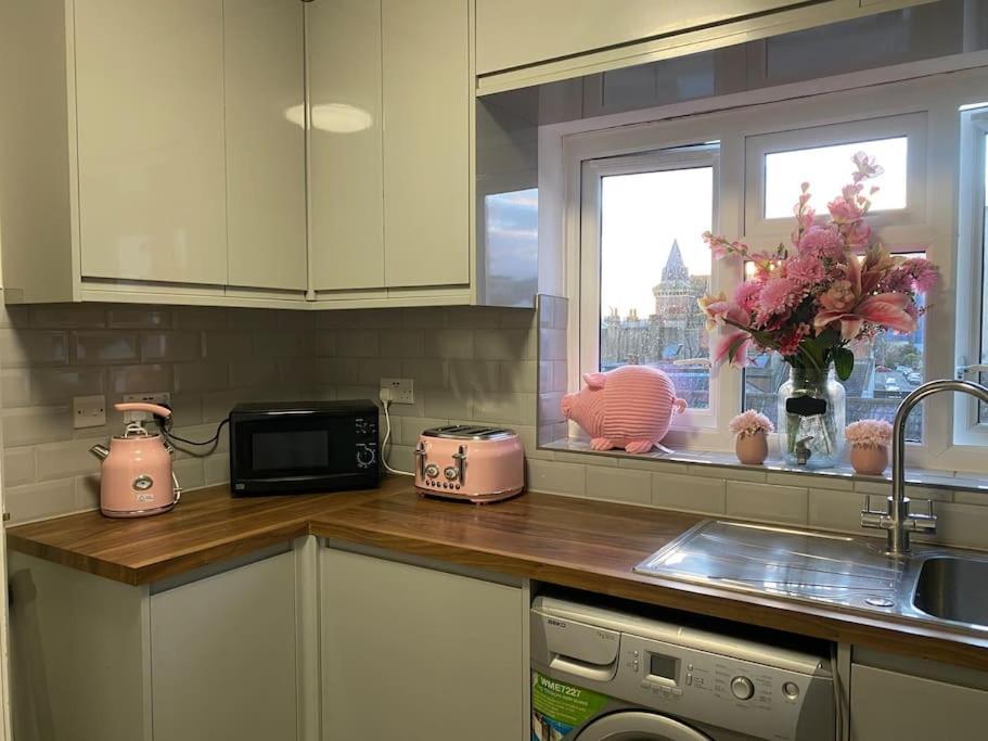 Brighton New Apartment Free Parking Sleeps 6 Εξωτερικό φωτογραφία